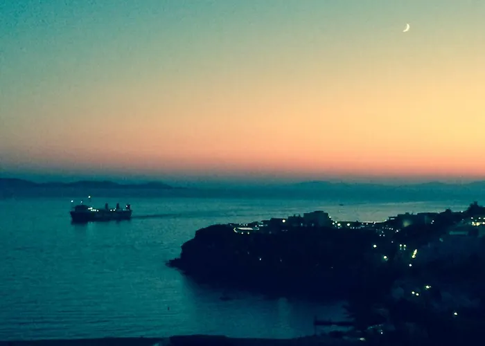 Mykonos Beachfront House With Sunset & Delos View 펜션 아기오스 스테파노스