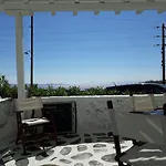 度假居 Mykonos Beachfront House With Sunset & Delos View 圣斯特凡诺斯