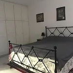 Mykonos Beachfront House With Sunset & Delos View Holiday home Agios Stefanos (Mykonos)