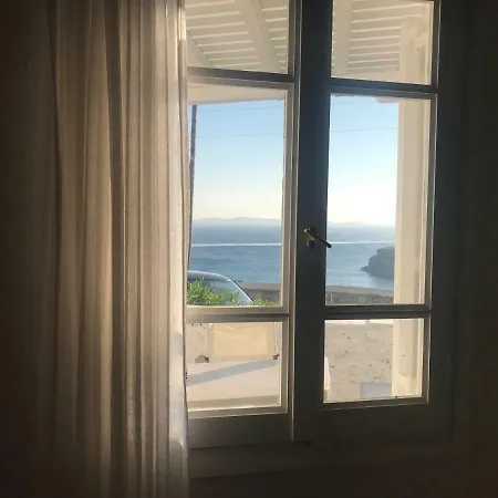 Mykonos Beachfront House With Sunset & Delos View Feriehus