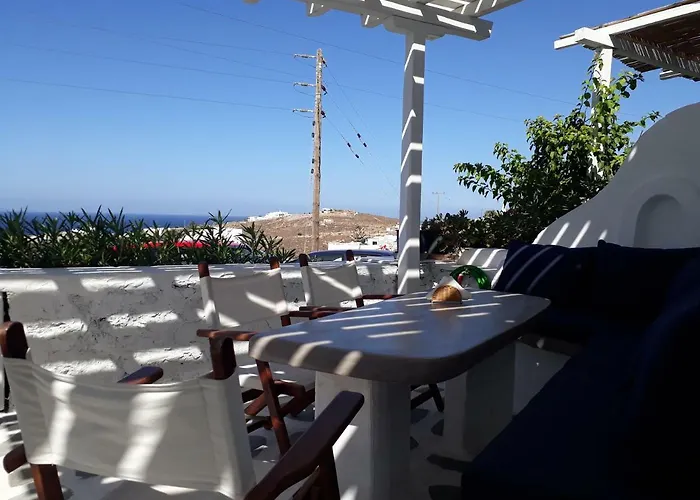 Mykonos Beachfront House With Sunset & Delos View Vakantiehuis Agios Stefanos (Mykonos)